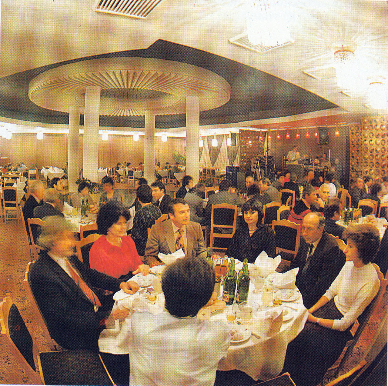 pleven_zavedeniya_sots_1