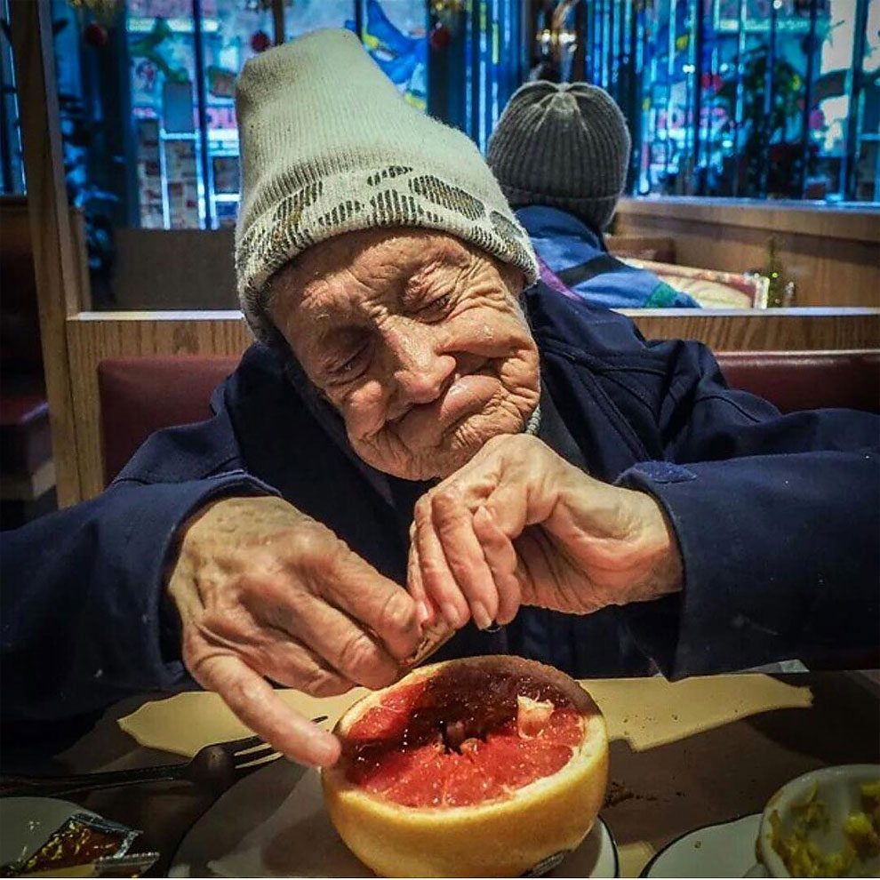 След 10 години в затвора, сега Ди Камило е един от най-интересните фотографи в Ню Йорк