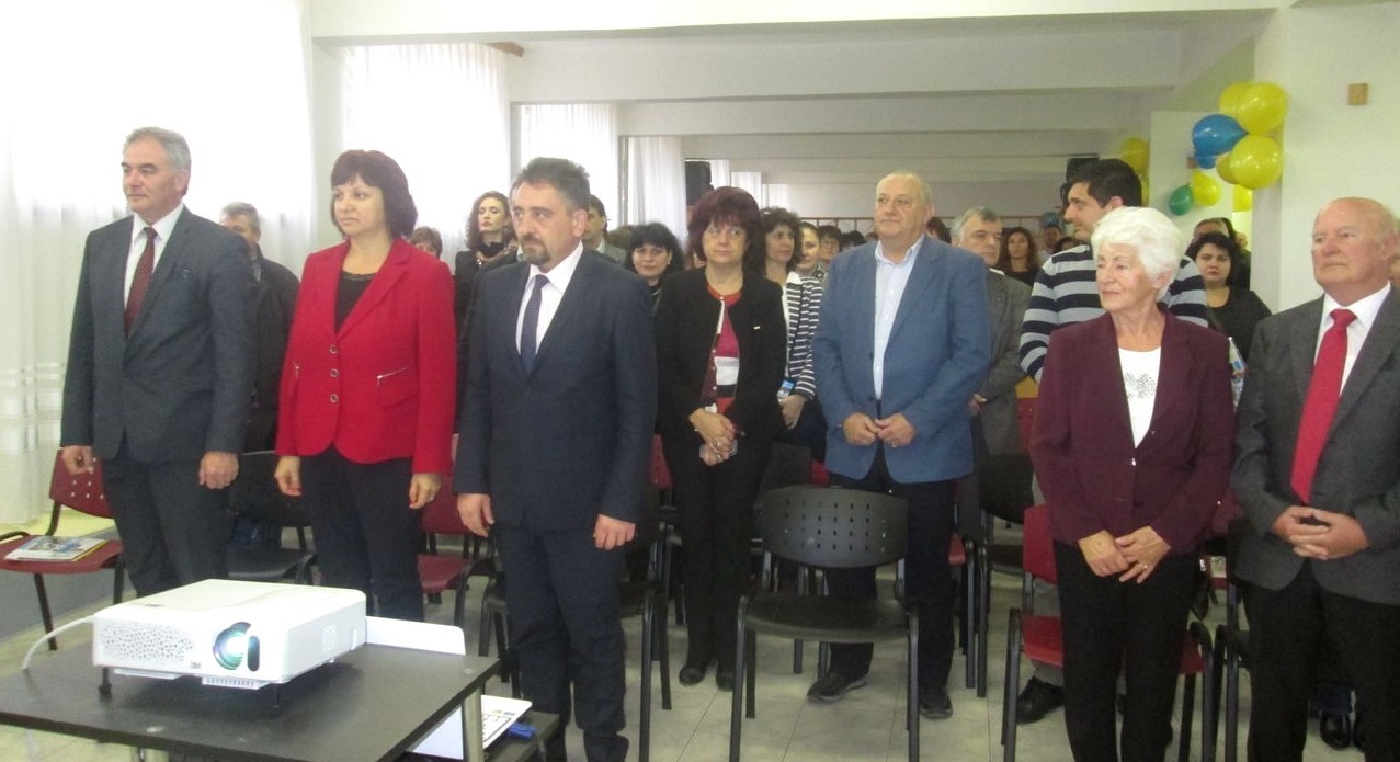 Председателят на ОбС - Плевен уважи празника на Българо-германския център за професионално обучение по повод 20-ата му годишнина