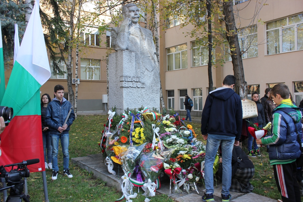 den_na_narodnite_buditeli-6