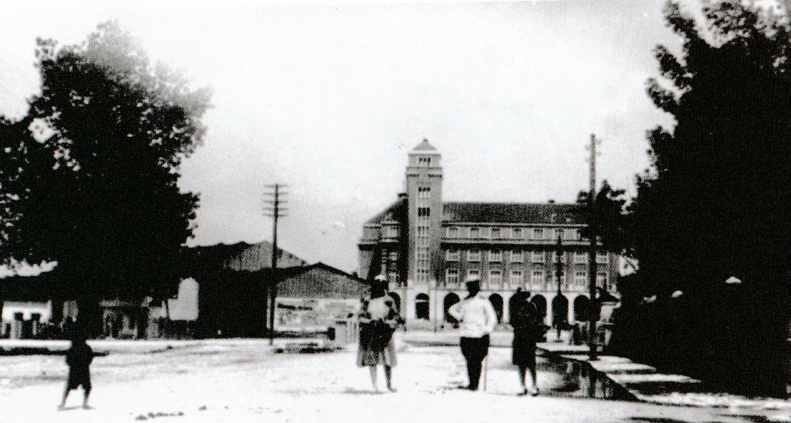 Кметството и центъра на Плевен 1929г.