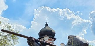 Плевенският скулптор Красимир Яков ще открие изложба с рисунки “66 от 70” и скулптура “Началото”