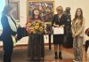 РЪКОВОДИТЕЛЯТ НА АРТ ШКОЛА „КОЛОРИТ“ МАЙЯ АНАНИЕВА Е ТАЗГОДИШНИЯТ НОСИТЕЛ НА НАГРАДАТА ПО ХУМАНИТАРИСТИКА ЗА 2025 ГОДИНА В ПЛЕВЕН
